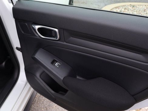 Used 2023 Honda Civic Sport image 17