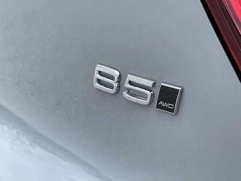 New 2026 Volvo XC40 B5 Plus w/ Protection Package Premier image 26