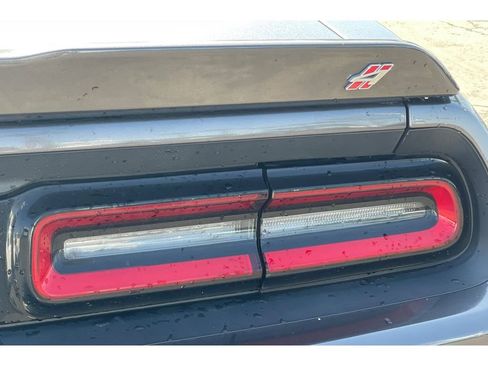 Used 2018 Dodge Challenger GT w/ GT Interior Package image 15