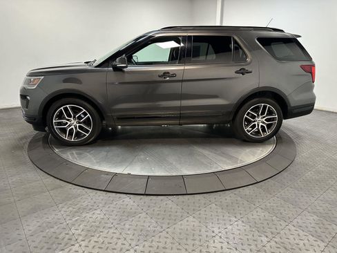Used 2018 Ford Explorer Sport image 8