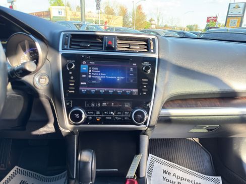 Used 2019 Subaru Outback 2.5i Limited AWD/4WD image 21