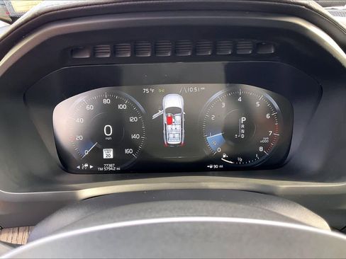 Used 2021 Volvo XC90 T6 Inscription image 19