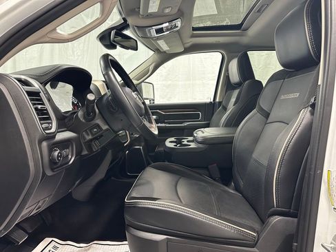 Used 2024 RAM 2500 Laramie image 14