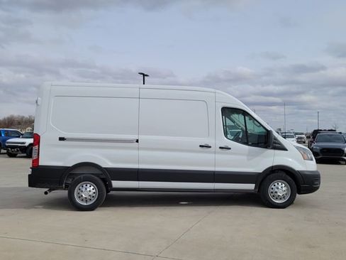 New 2026 Ford Transit 250 148 Medium Roof Extended AWD image 2