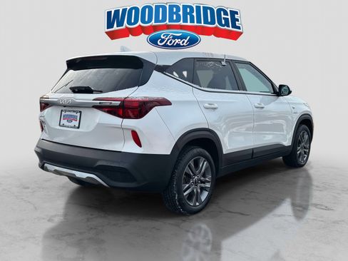 Used 2022 Kia Seltos LX image 4