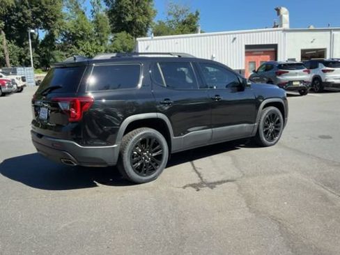 Used 2023 GMC Acadia SLT w/ Elevation Edition AWD/4WD image 8