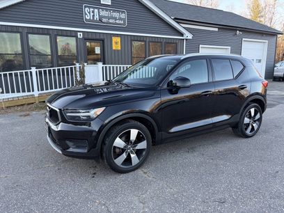 Used 2019 Volvo XC40 T5 Momentum