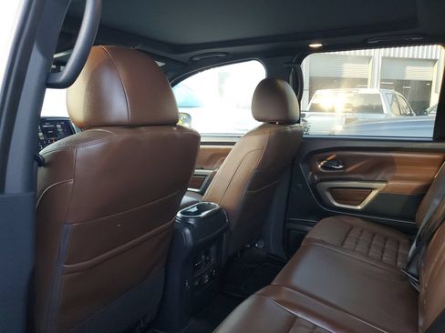Used 2023 Nissan Titan Platinum Reserve w/ Moonroof Package AWD/4WD image 11