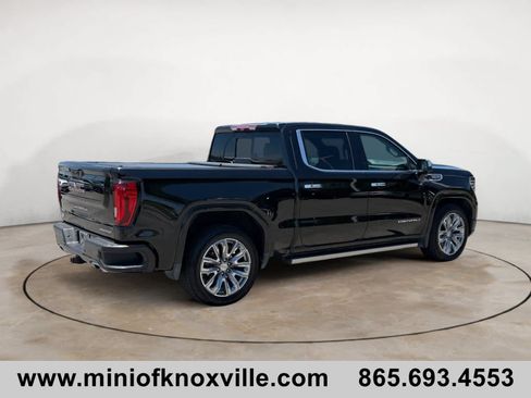 Used 2023 GMC Sierra 1500 Denali w/ Denali Reserve Package AWD/4WD image 3