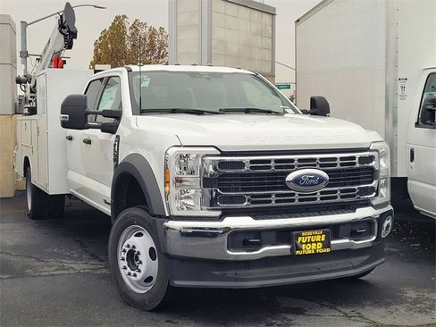 New 2024 Ford F550 4x4 Crew Cab Super Duty image 1