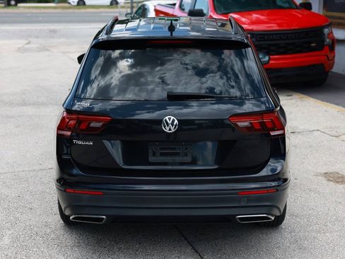 Used 2021 Volkswagen Tiguan S FWD image 5