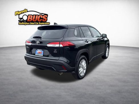Used 2025 Toyota Corolla Cross LE AWD/4WD image 5