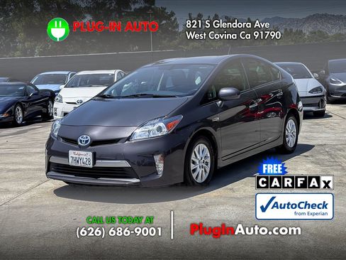 Used 2015 Toyota Prius Prime Advanced FWD image 1