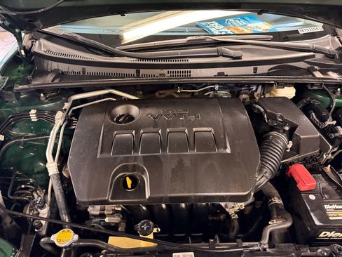 Used 2014 Toyota Corolla LE FWD image 20