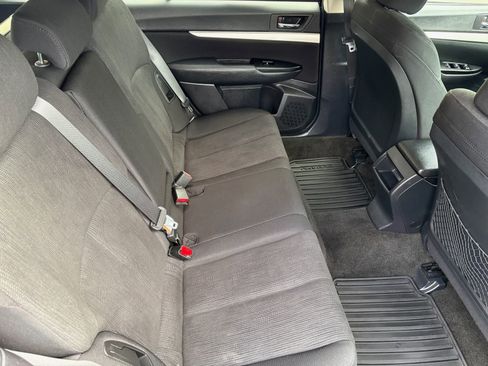 Used 2013 Subaru Outback 2.5i Premium w/ All-Weather Pkg image 22