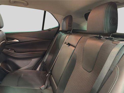 Used 2020 Buick Encore GX Select AWD/4WD image 18