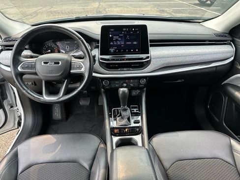 Used 2022 Jeep Compass Latitude w/ Convenience Group AWD/4WD image 40