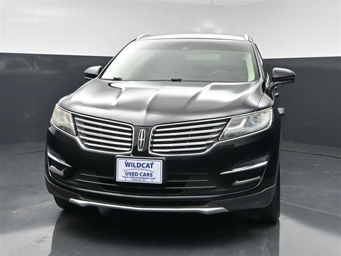 Used 2018 Lincoln MKC Reserve w/ Lincoln MKC Climate Package FWD image 2