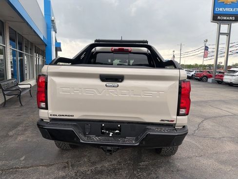 New 2026 Chevrolet Colorado ZR2 w/ Midnight Edition image 4