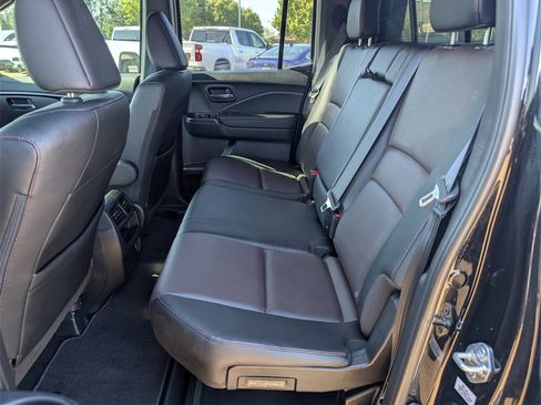 Certified 2022 Honda Ridgeline Black Edition image 31