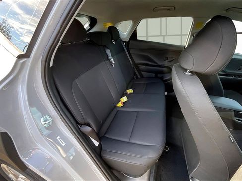 New 2026 Hyundai Kona SE image 10