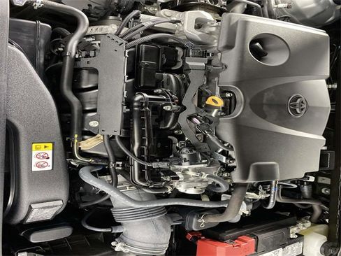 Used 2024 Toyota Camry XSE image 33