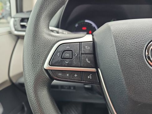 Used 2021 Toyota Sienna LE FWD image 23