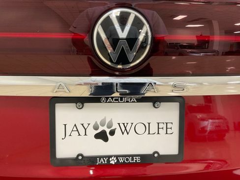 Used 2025 Volkswagen Atlas SEL Premium R-Line AWD/4WD image 25