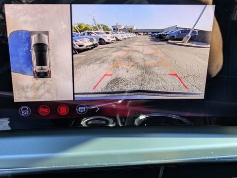 New 2026 Cadillac Lyriq V image 23