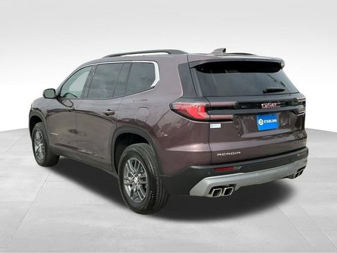 Used 2025 GMC Acadia Elevation FWD image 5