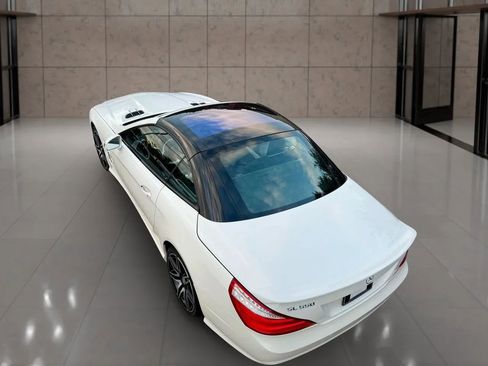 Used 2015 Mercedes-Benz SL 550 image 23