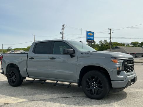 Used 2025 Chevrolet Silverado 1500 Custom w/ LPO, Dark Essentials Package AWD/4WD image 2