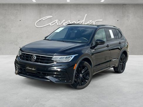 Used 2022 Volkswagen Tiguan SE R-Line FWD image 1