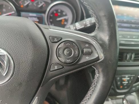 Used 2020 Buick Envision Essence FWD image 24