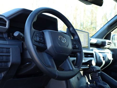 New 2026 Toyota Tacoma SR5 image 4