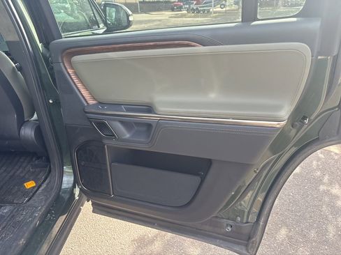 Used 2024 Rivian R1S Adventure AWD/4WD image 22