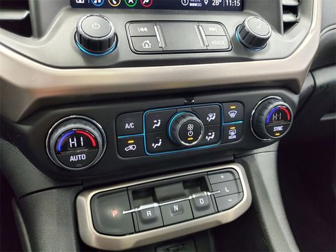 Used 2023 GMC Acadia Denali w/ Black Diamond Edition image 26