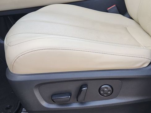 Used 2023 INFINITI QX60 Luxe w/ Cargo Package FWD image 22
