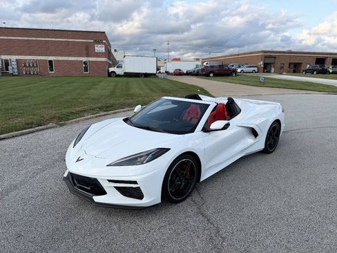 Used 2022 Chevrolet Corvette Stingray Convertible w/ 1LT RWD image 5
