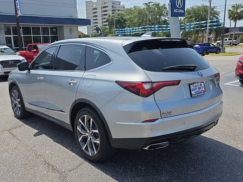 Used 2023 Acura MDX FWD w/ Technology Package image 6