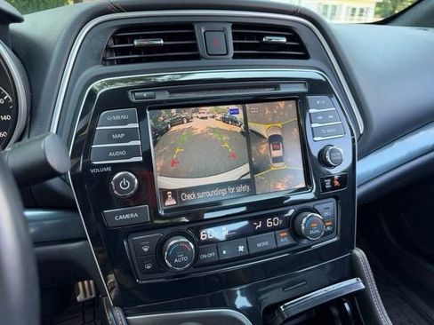 Used 2019 Nissan Maxima SR w/ Premium Package FWD image 37