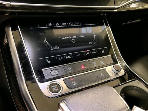 Used 2023 Audi Q7 2.0T Premium w/ Convenience Package AWD/4WD image 37