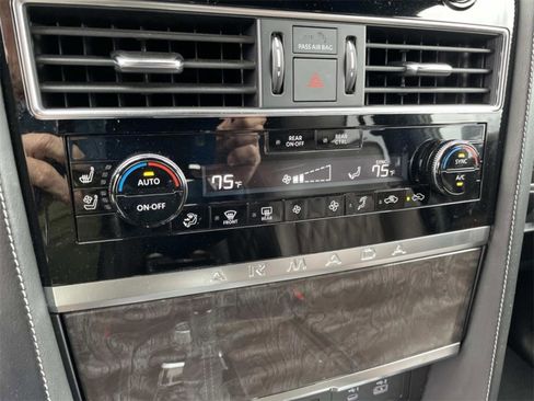 Used 2022 Nissan Armada Platinum w/ Captain's Chairs Package image 30