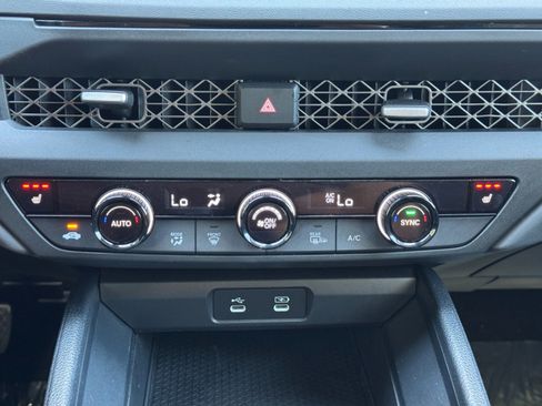 Used 2024 Honda Accord EX image 25
