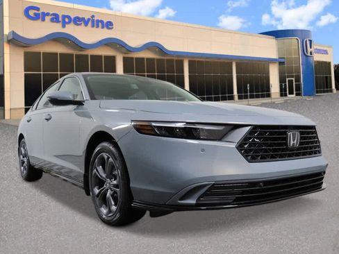 New 2026 Honda Accord EX-L image 7