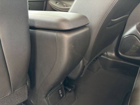 Used 2025 Buick Encore GX Preferred FWD image 23