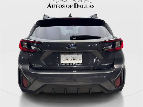 Used 2024 Subaru Crosstrek 2.5i Limited w/ Crosstrek Mirror Package AWD/4WD image 7