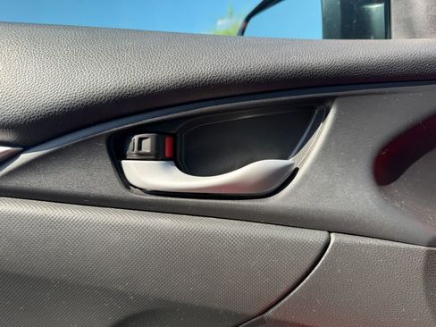 Used 2018 Honda Civic LX image 12