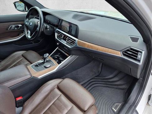 Used 2019 BMW 330i Sedan w/ Convenience Package RWD image 22