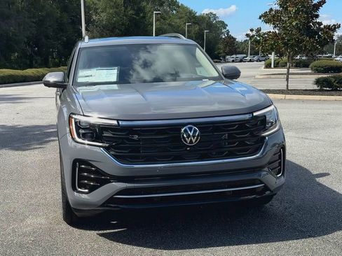 New 2026 Volkswagen Atlas SEL Premium R-Line image 3